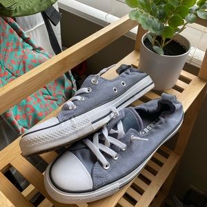 Lowtop grey converse shoreline slip ons